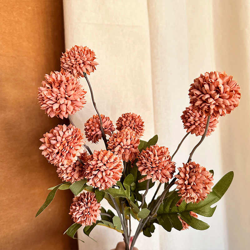 Lavish blooms 5 heads