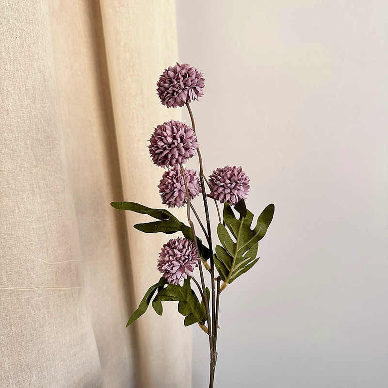 Lavish blooms 5 heads