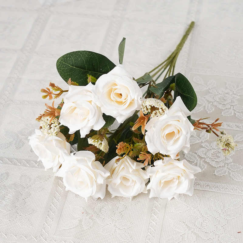 Lush and lifelike artificial flowers with different colours 7 heads