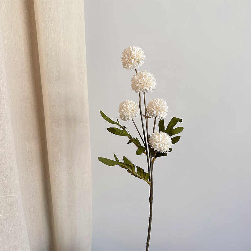 Lavish blooms 5 heads