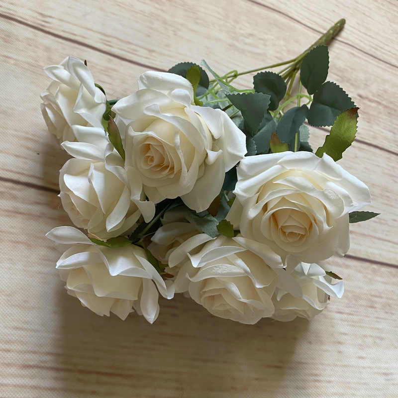 Evergreen elegance flawless flowers for every space with different colours. 9 heads
