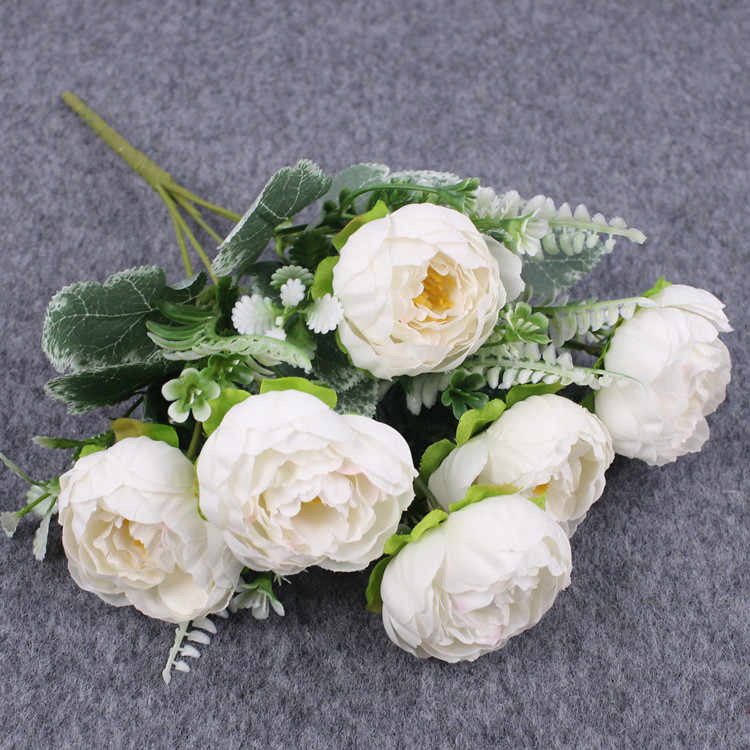 A garden or elegance: artificial florals for any decor with defferent colours 6 heads