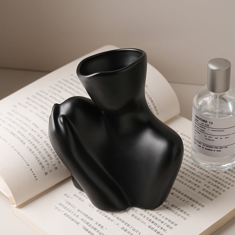 Half body flower pot matte black-shoulder and white, touching style