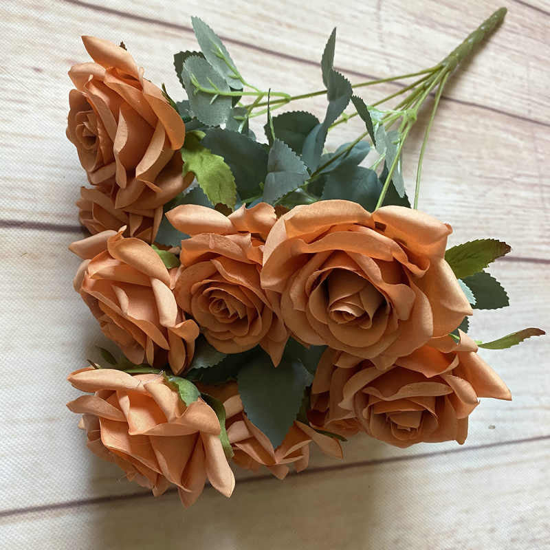 Evergreen elegance flawless flowers for every space with different colours. 9 heads