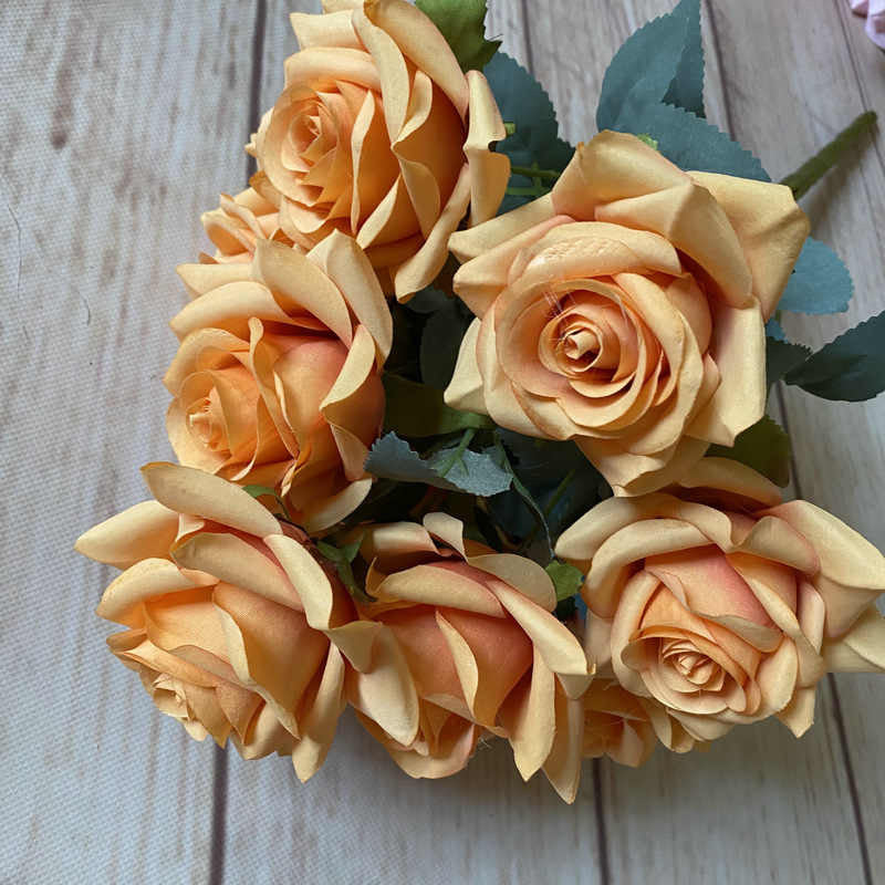 Evergreen elegance flawless flowers for every space with different colours. 9 heads